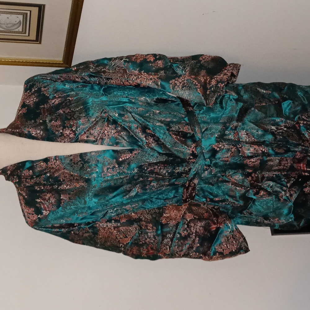 Oriental S.F Kimono style robe